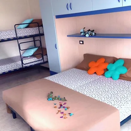 Comfortable Flat With Pool In A Excellent Location Lägenhet *