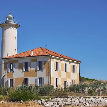 Апартаменты Comfortable Flat With Pool In A Excellent Location Бибионе