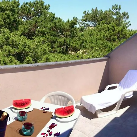 Comfortable Flat With Pool In A Excellent Location Appartamento